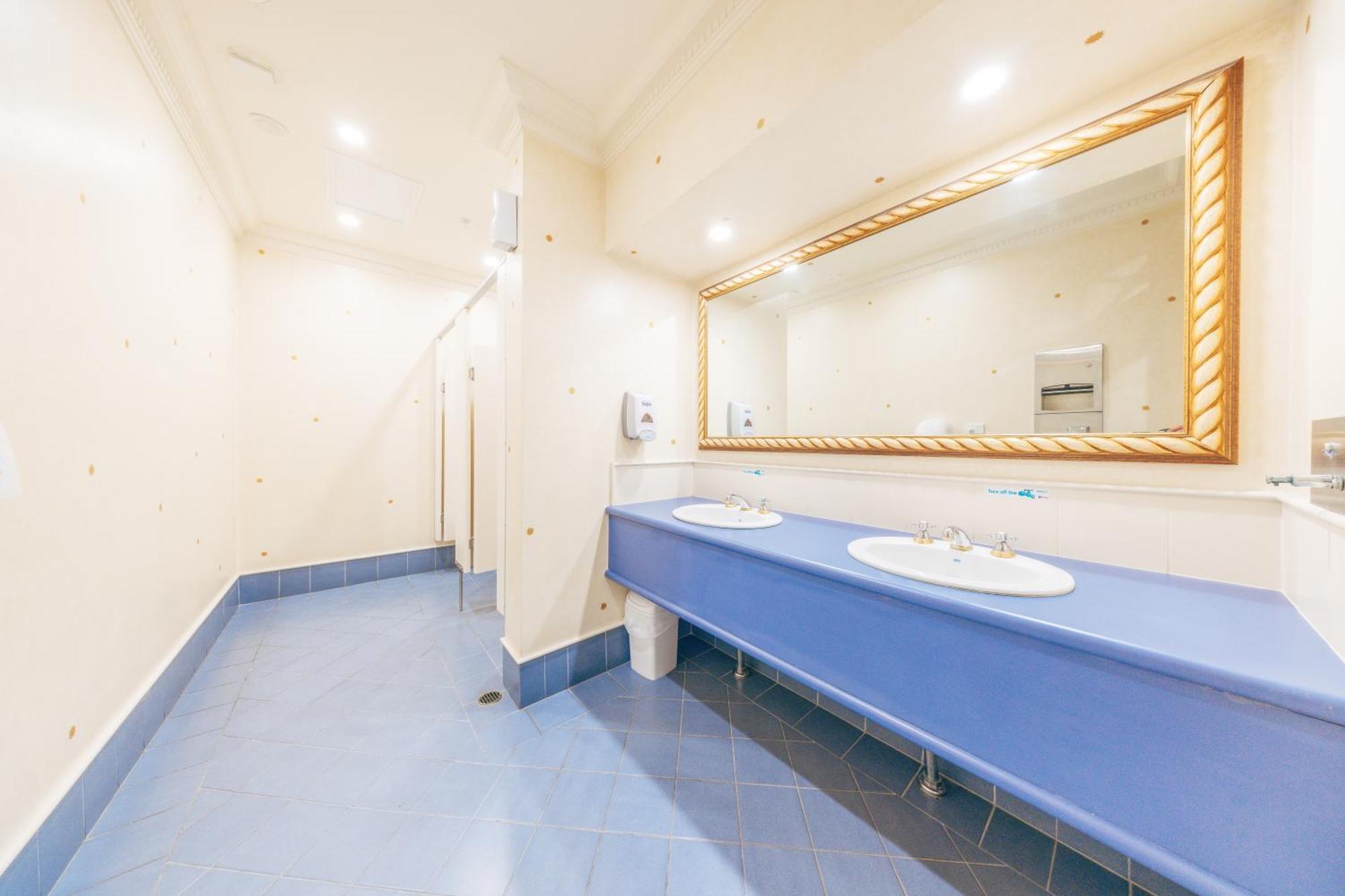Auberge de jeunesse Maze Backpackers - Gold Coast Extérieur photo