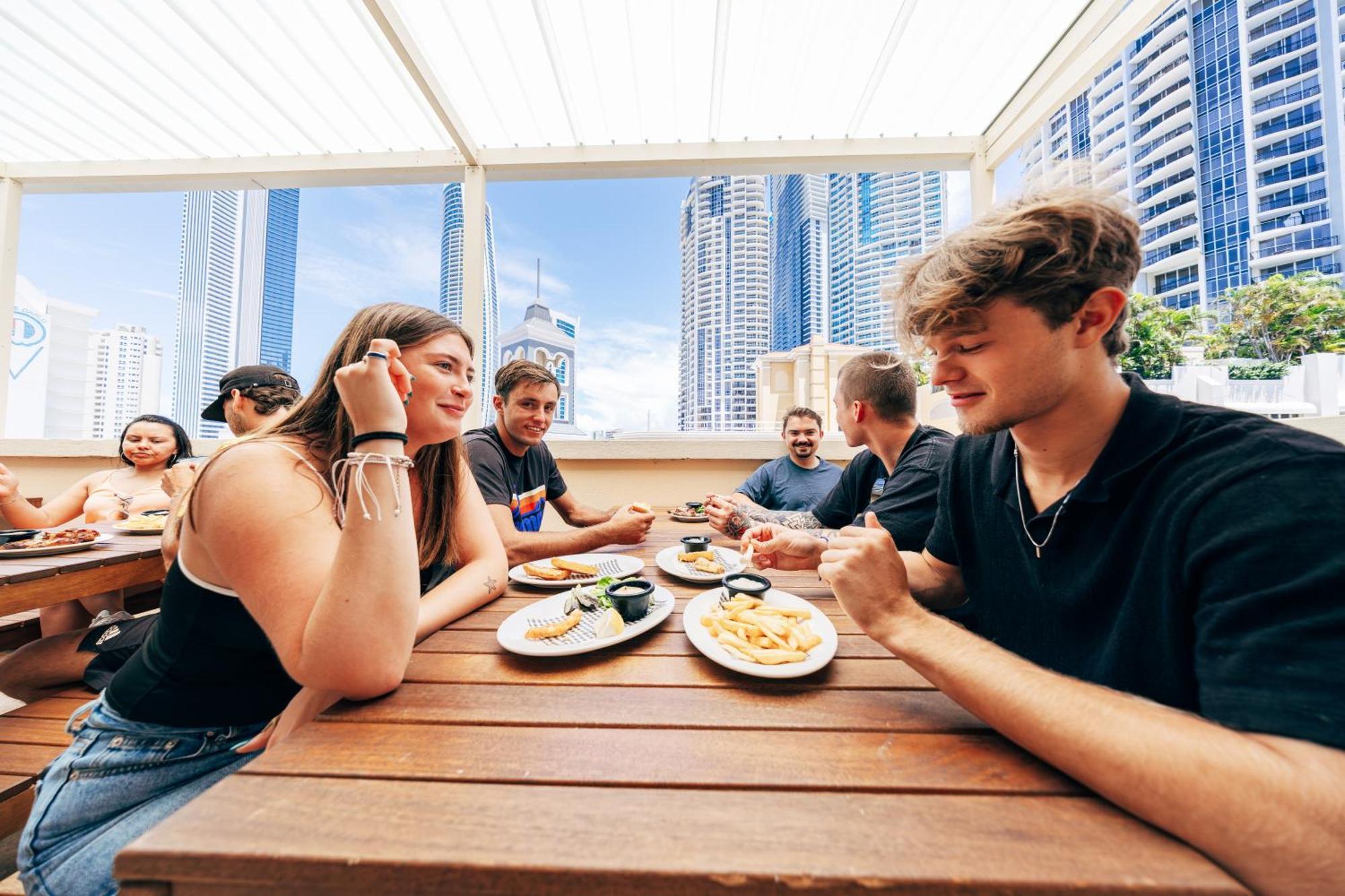 Auberge de jeunesse Maze Backpackers - Gold Coast Extérieur photo
