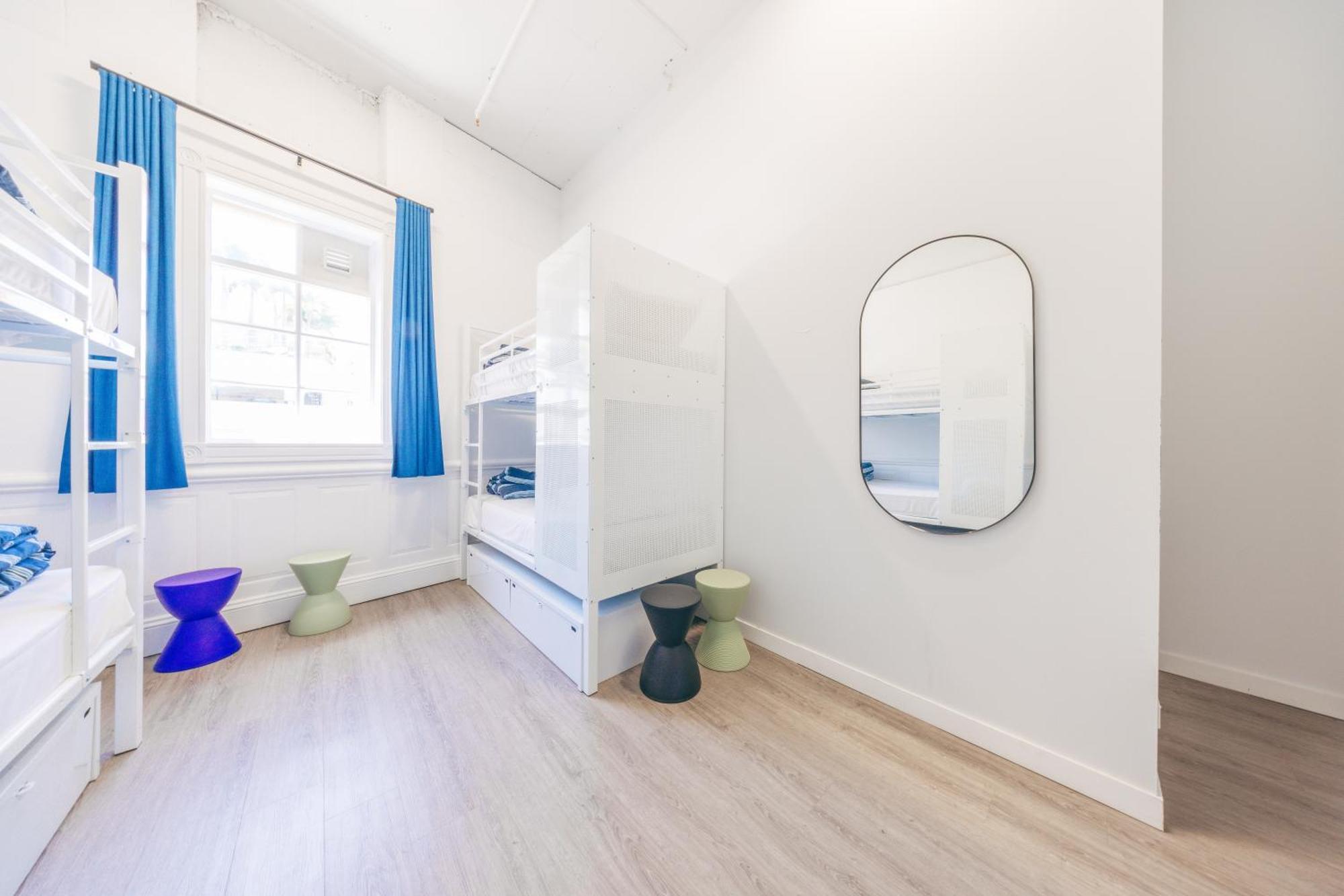 Auberge de jeunesse Maze Backpackers - Gold Coast Extérieur photo
