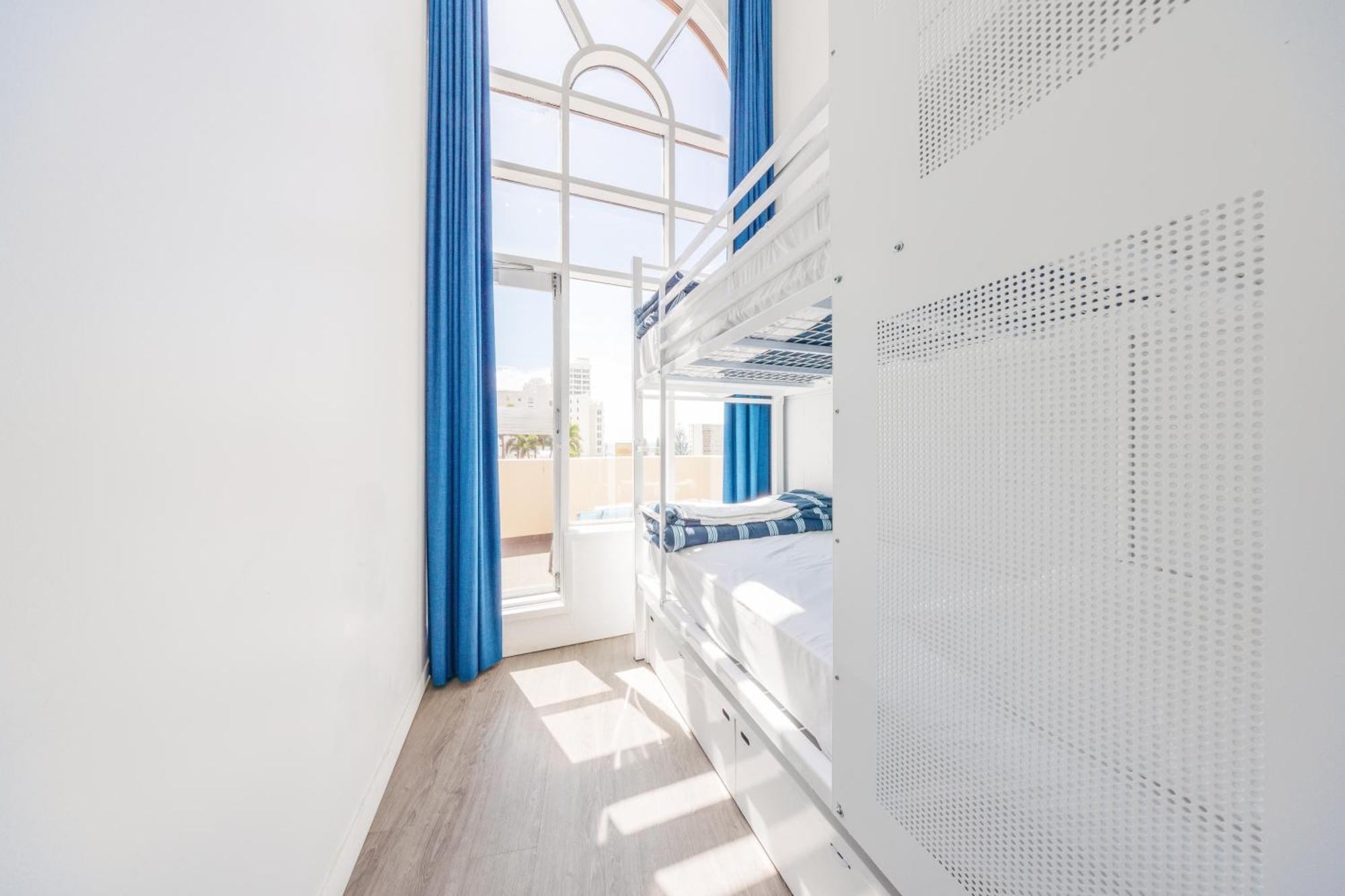 Auberge de jeunesse Maze Backpackers - Gold Coast Extérieur photo