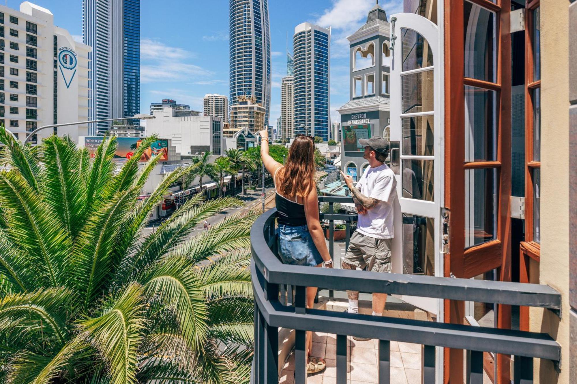Auberge de jeunesse Maze Backpackers - Gold Coast Extérieur photo