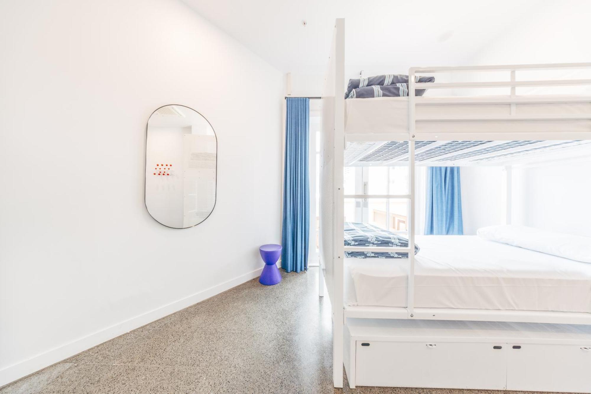 Auberge de jeunesse Maze Backpackers - Gold Coast Extérieur photo