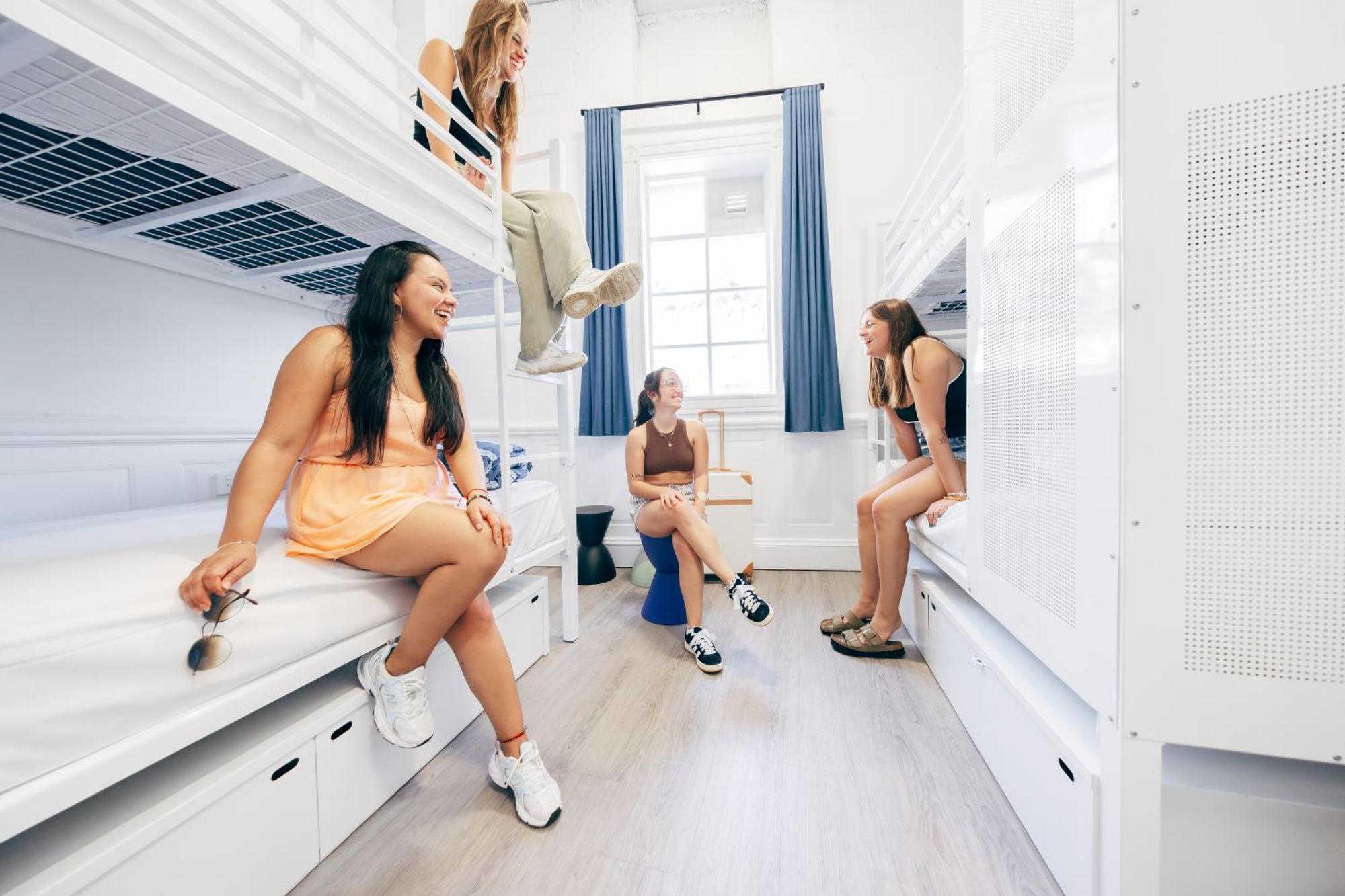 Auberge de jeunesse Maze Backpackers - Gold Coast Extérieur photo